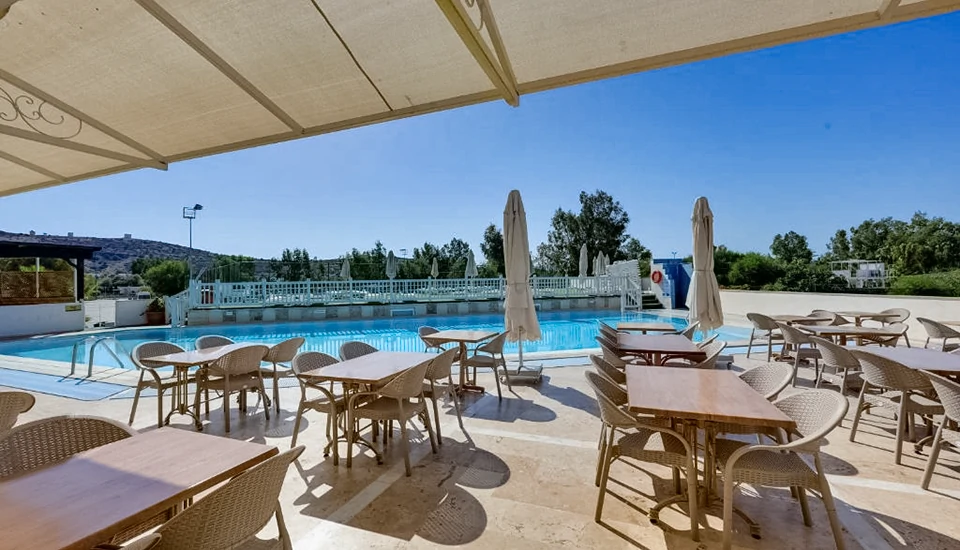 هتل اسمارت استی بیچ بدروم